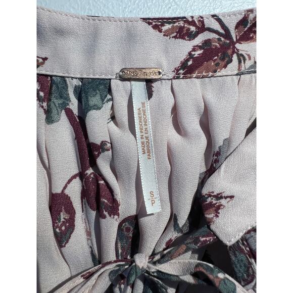 Free People Top Peddle Crepe So Fine Peasant Tunic Dark Floral Boho Feminine - Picture 7 of 8